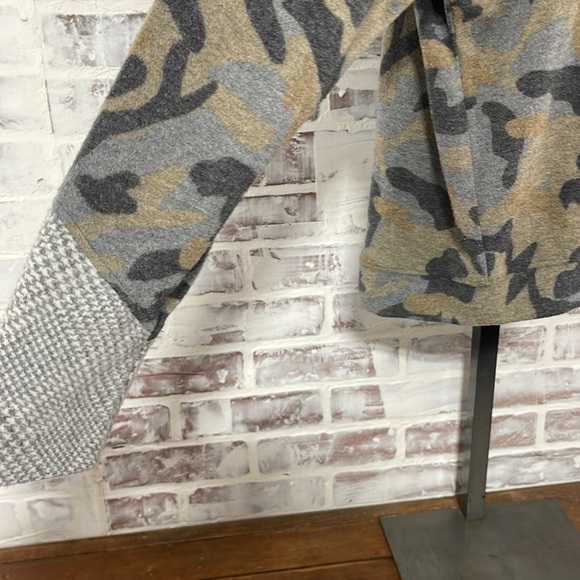 Mod X camo sweater women’s XL - Picture 4 of 5